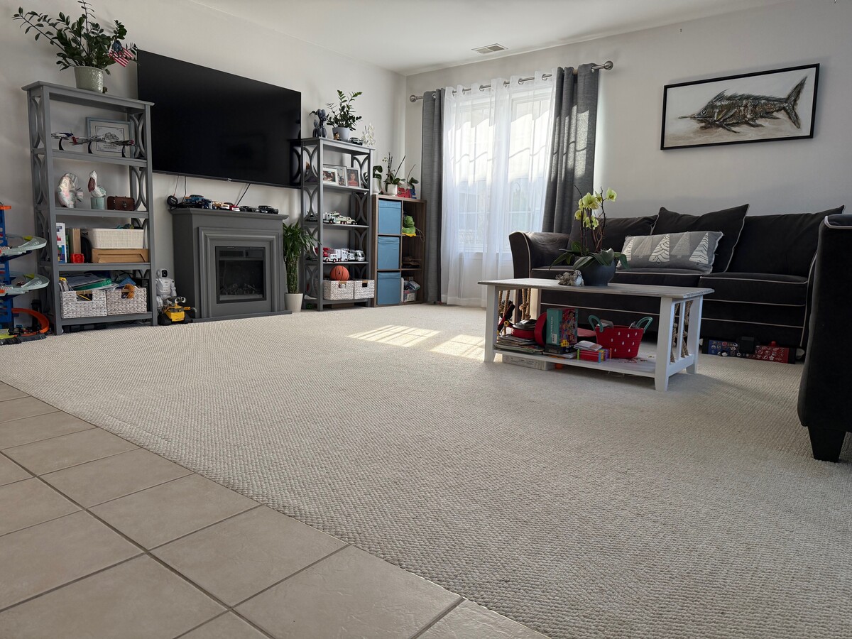 Photo - 885 Crimson Ct Townhome