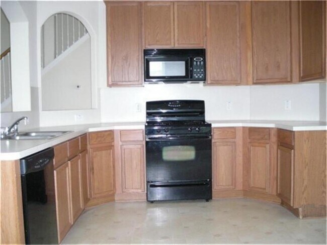 Building Photo - 5111 Manorfield Dr