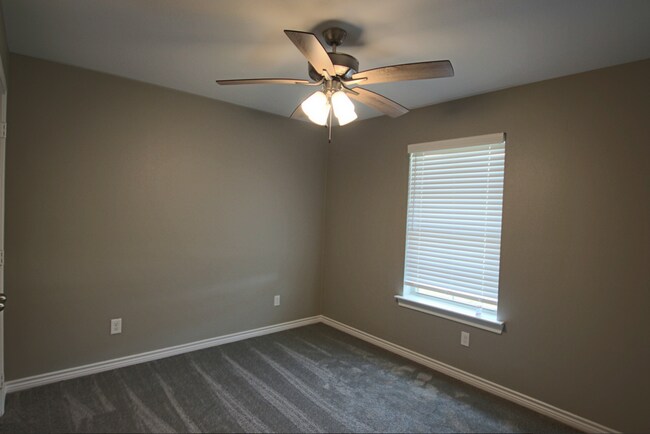 Photo - 2 Bedroom 2 Bath Townhome! Whitehouse ISD! Unidad 6023