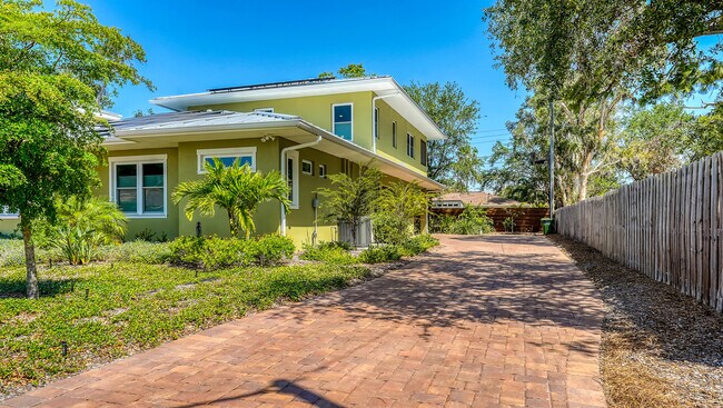 Photo - 2739 Temple St Unidad 2739 Temple St