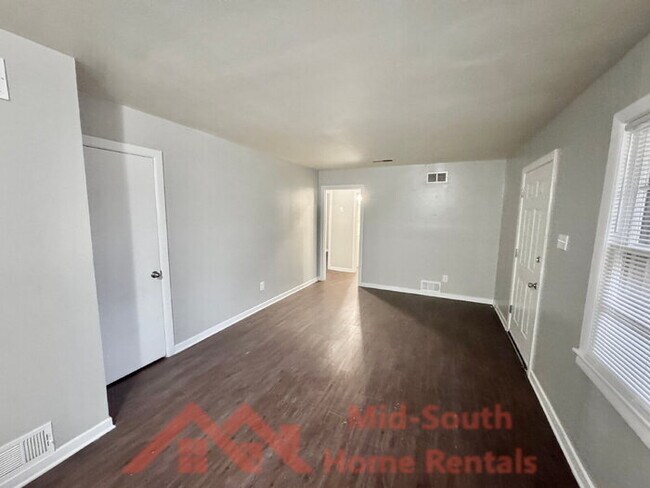 Photo - 1754 Danville Rd