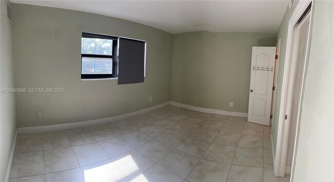 Photo - 2201 Brickell Ave Unit 46