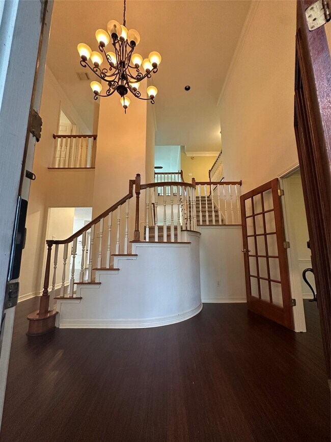 Photo - 3206 Oakland Dr