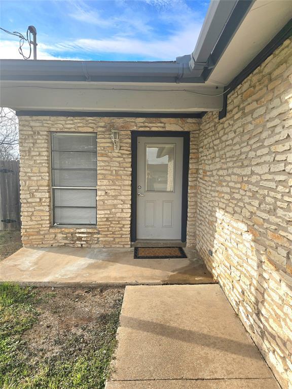 Photo - 15208 Spring Hill Ln