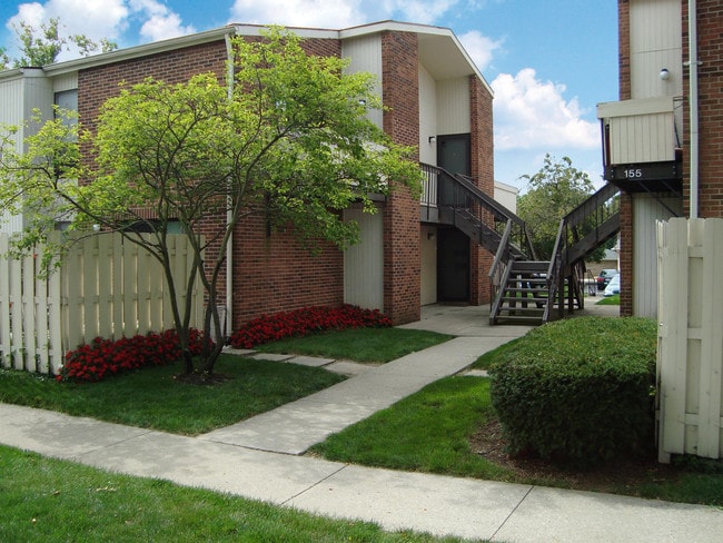 Photo - Stratford Town Apartments