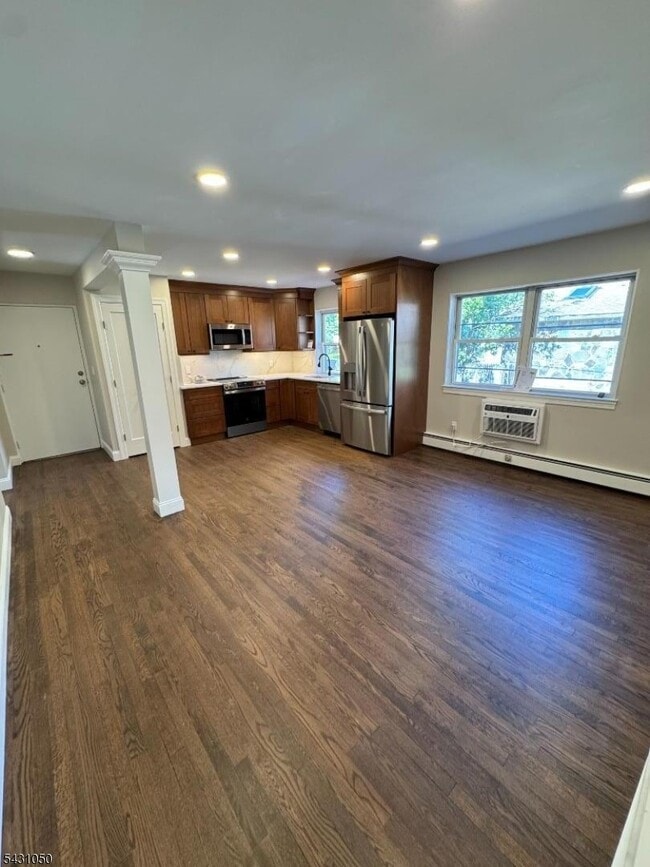 Photo - 93 Centre St Unit 5B
