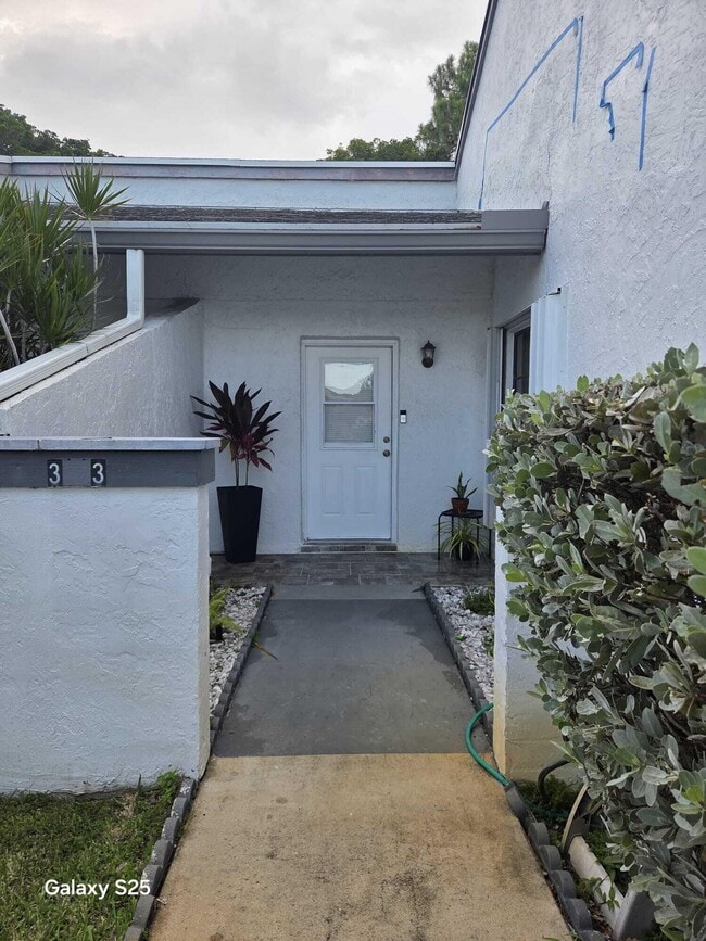 Building Photo - 3703 Hertford Ct