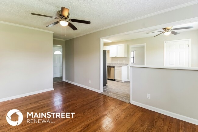 Photo - 1405 Wayside Dr