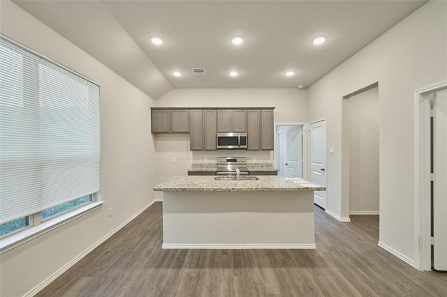 Photo - 9992 Calendar St