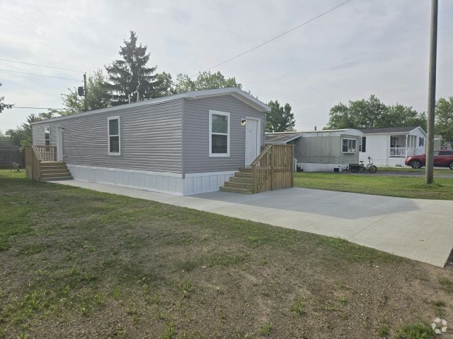 Building Photo - 1424 East Dr Rental