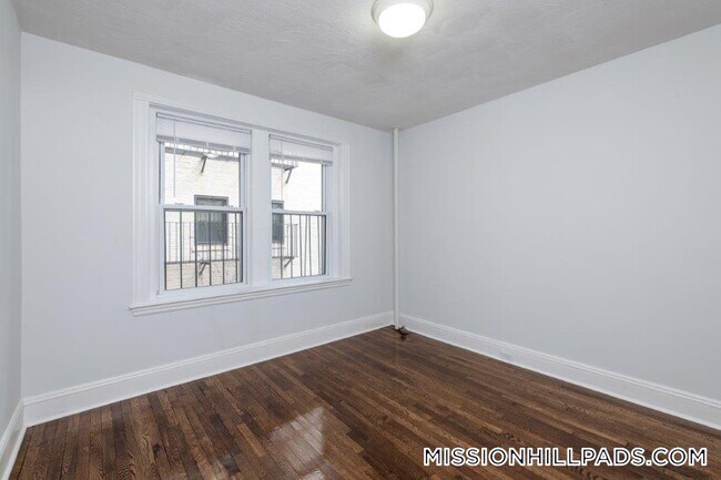 Photo - 49 Worthington St Unit 12