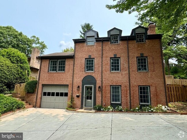 Building Photo - 5331 Massachusetts Ave Rental