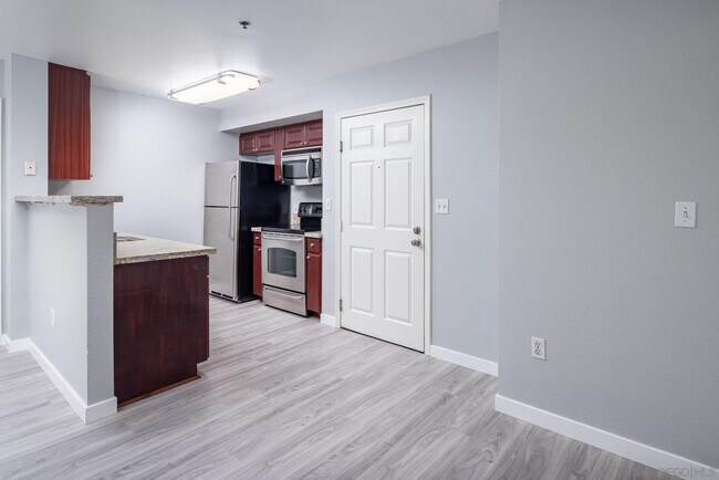 Photo - 1970 Columbia St Unit 209