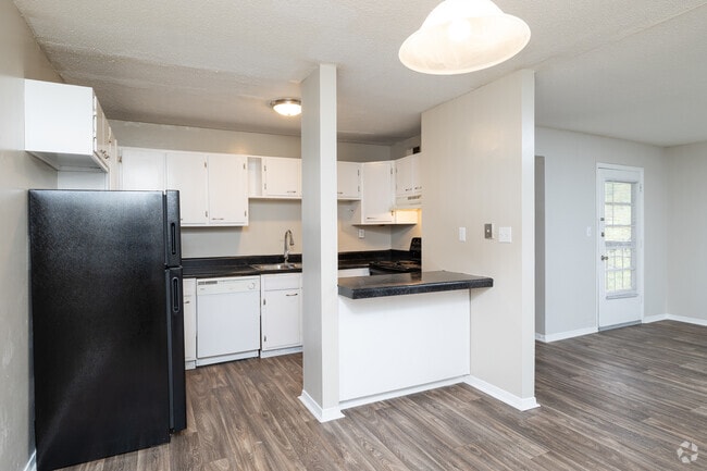 3BR, 1.5BA - 1,244SF | Kitchen