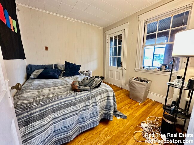 Photo - 102 Bennett St Unidad 2