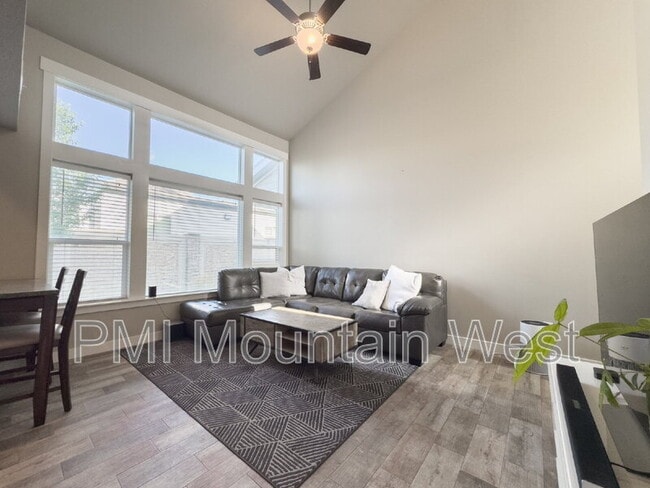 Photo - 12702 Stone Heights Dr