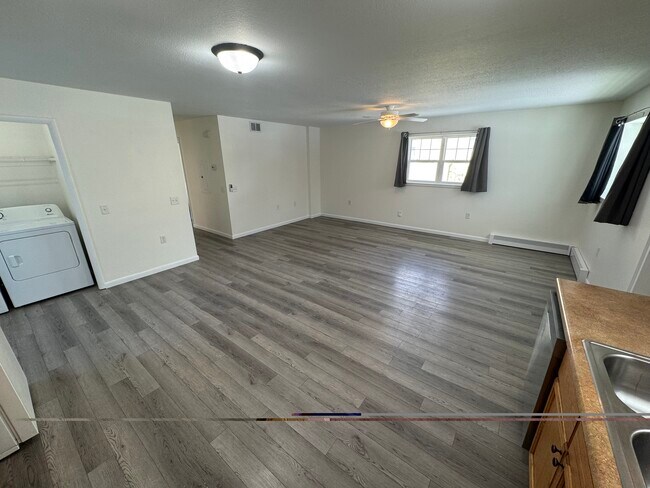 Photo - 3608 Madison St