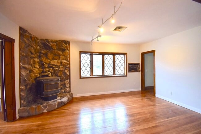 Photo - 144-146-146 Cleveland Ave Unit 2