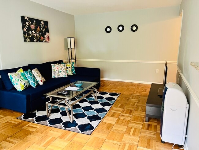 1400 Hubbell Pl Unidad 801