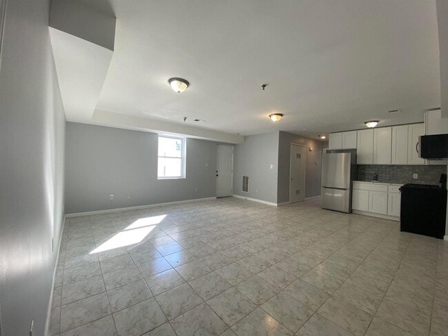 Building Photo - 587 70th St Unit 1 Rental