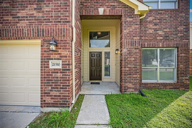 Photo - 21510 Broadstone Dr