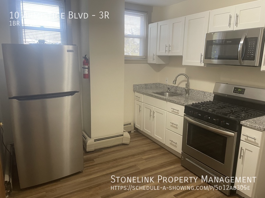 Photo - 10 Armistice Blvd Apartment Unit 3R