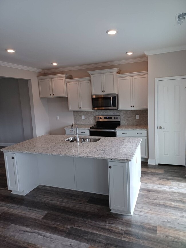 Photo - 1748 Park Terrace Ln