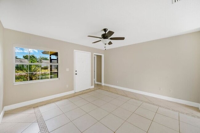 Photo - 3/1 House in Brandon!