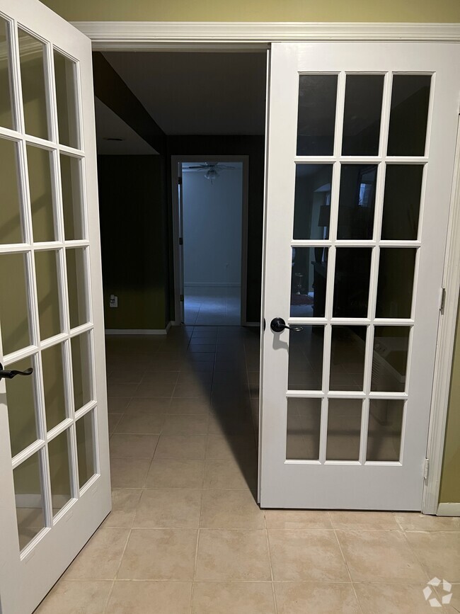 Building Photo - 16204 Tilghman Ct Rental