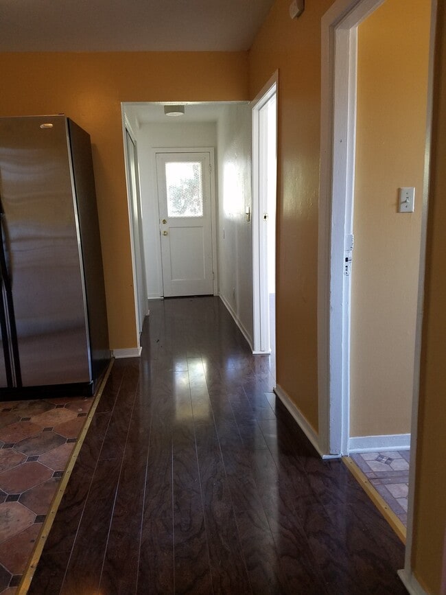 Photo - 564 44th St Unit 1