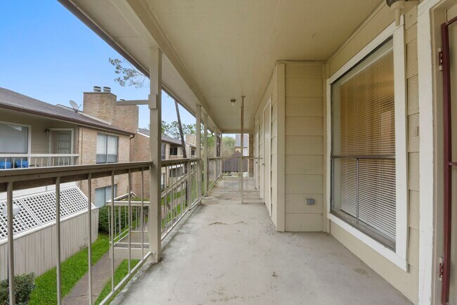 Photo - 2100 Wilcrest Dr Unidad 226