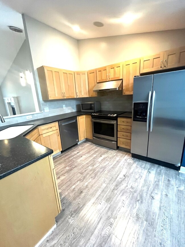 Photo - 3855 Pemberton Dr SE