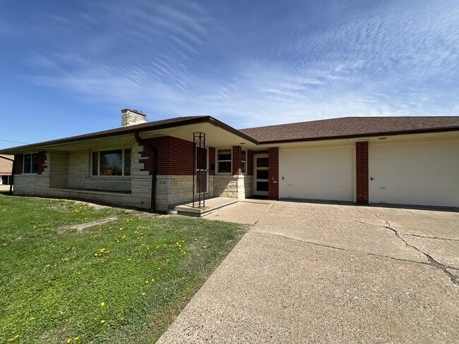 Photo - 3170 Asbury Rd