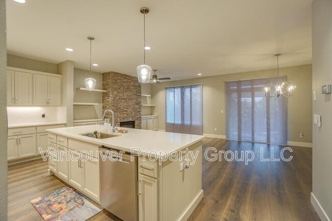 Photo - 11805 NE 108th St