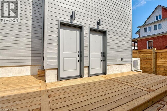 Photo - 93 Louisa St