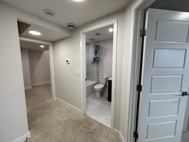 Photo - 380 Lawthorn Wy SE