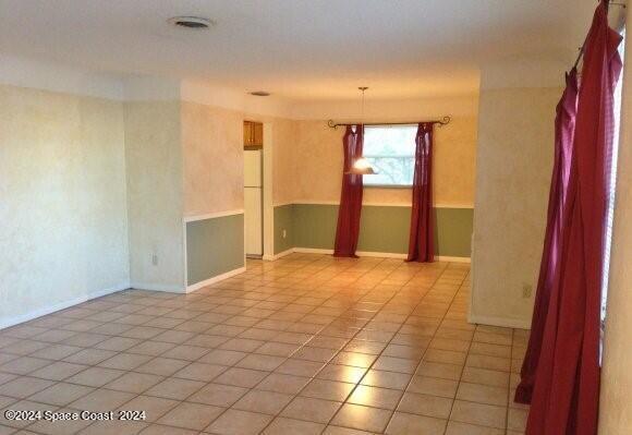 Photo - 125 Wales Ave