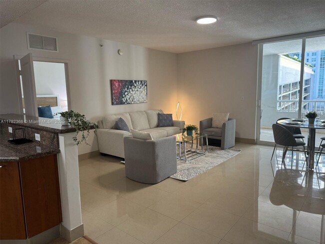 Photo - 170 SE 14th St Condo Unit 1108