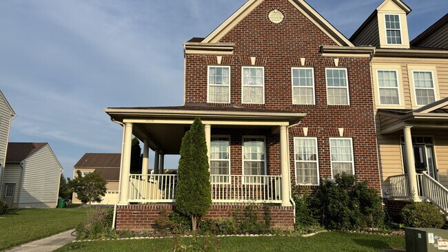 Building Photo - 1806 S Pollock Way Rental