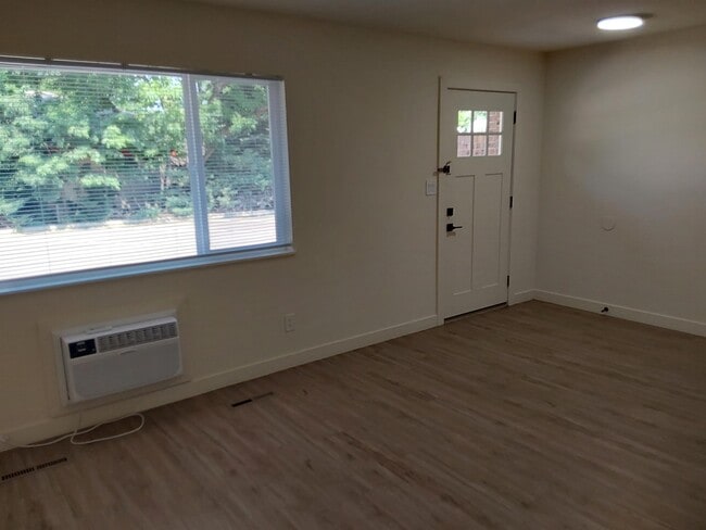 Photo - 1701 Palm Dr