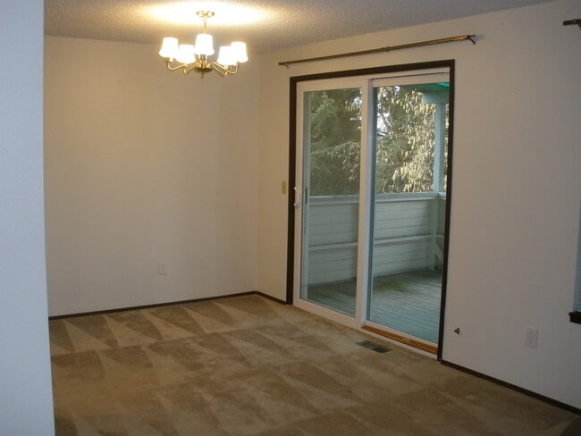 Photo - Bryant/Seattle House