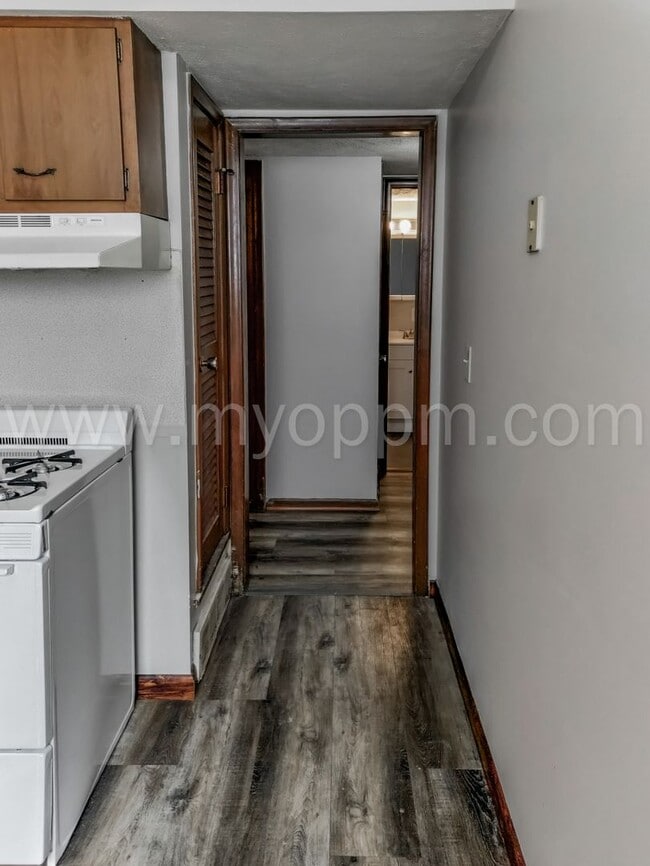 ALANSCO 1016 N 47 Ave