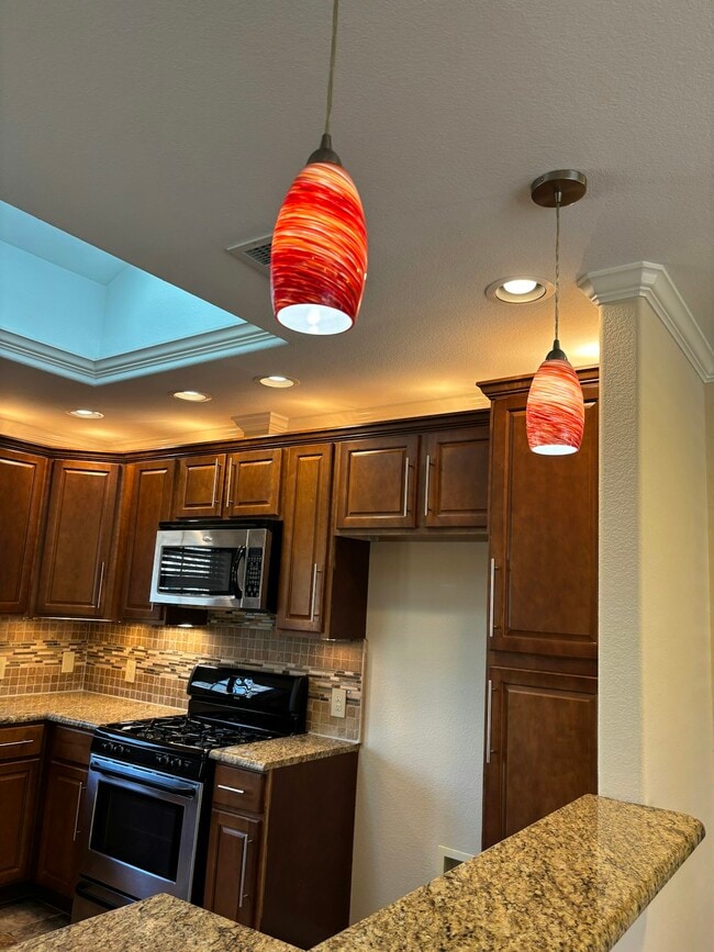 Photo - 1406 Moran Dr