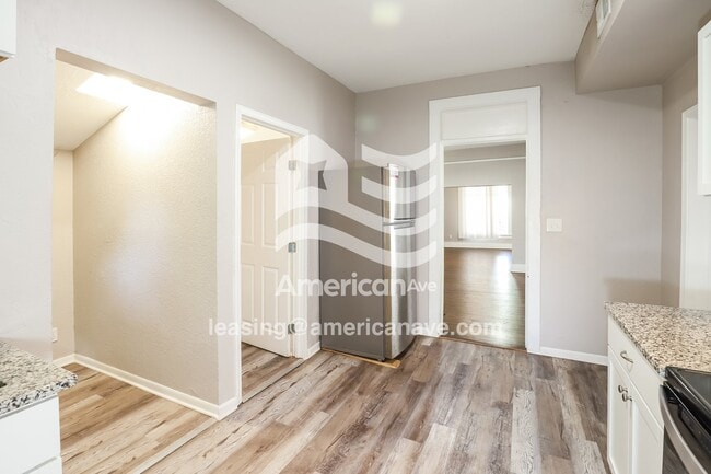 Photo - 525 Walnut St