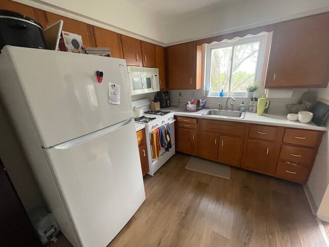 Photo - 533-535-535 Cumberland Rd Unit 535 Cumberland Rd