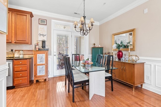 Photo - Beautiful 2 bedroom 2.5 bath Townhome in Carrboro