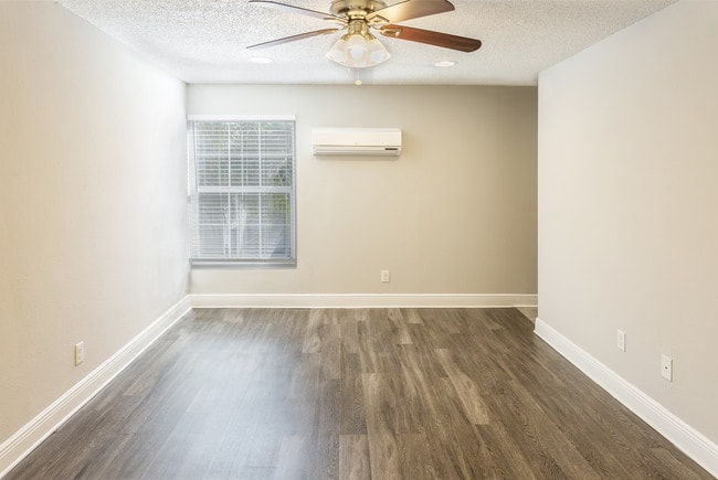 Photo - The Eusonian