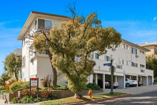 Levering Apartments
