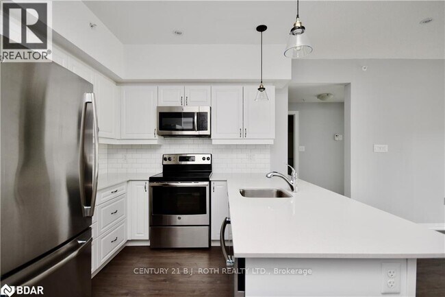 Photo - 300 Essa Rd Unit 605