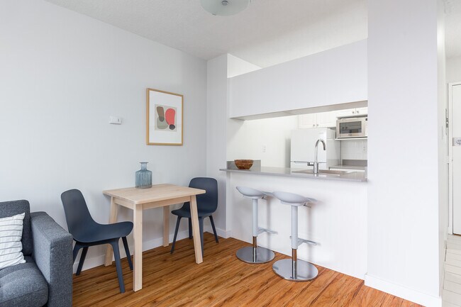 Photo - Harbourview Unit 01506